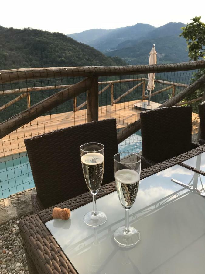 Вилла Piscina Con Vista Баньи-ди-Лукка Экстерьер фото